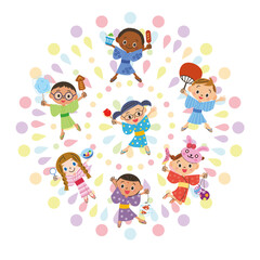 大輪の花火をバックに祭りを楽しむ子供達