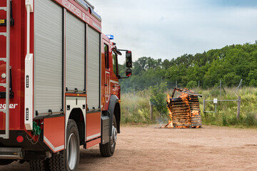 Feuerwehr-Übung zur Brandbekämpfung