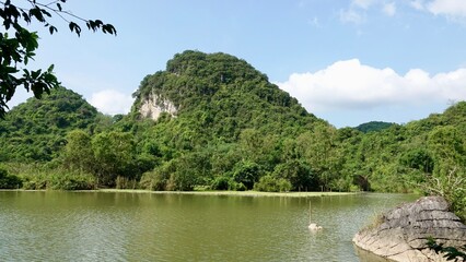 Die sog. Trockene Halong Bucht bei Ninh Binh in Vietnam