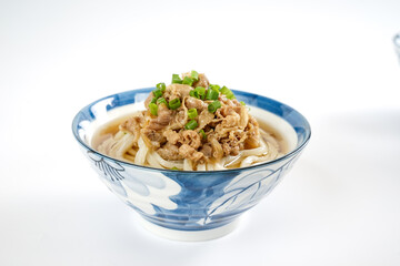 Seafood Udon Noodles，beef Udon，curry Udon， Japanese cuisine: cold shabu-shabu udon