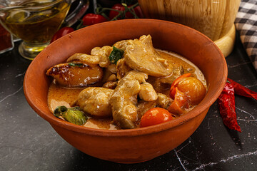 Thai Tom yum soup with chicken