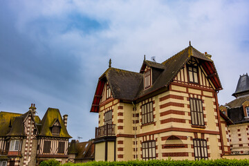 Naklejka premium Dans les rues de Cabourg en Normandie