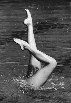 artistic swimmer