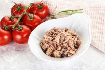 Canned tuna fish for salad