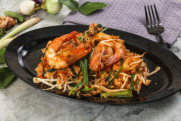 Pad Thai - noodle with prawn