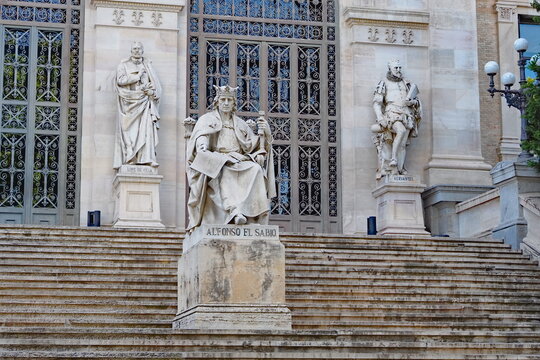 statue of alfonso X of castile called the wise man in the national library of madrid