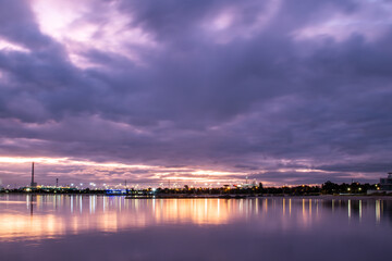 Obraz premium Waterfront Industry with purple sunset, Port Melbourne