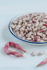 fresh raw kidney beans on table 