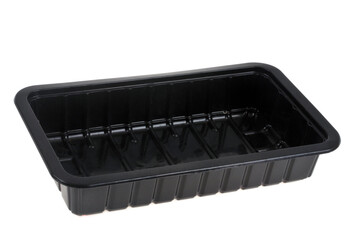 Barquette en plastique noir vide en gros plan sur fond blanc