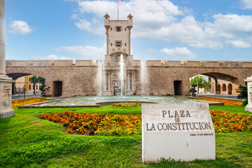Puertas de Tierra Bastion at Plaza De La Constitucion Square, Cadiz, Andalusia, Spain © Analisisgadgets