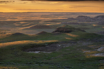 Sun setting over the Valley of 1000 Devils in Grasslands National Park, Saskatchewan, Canada