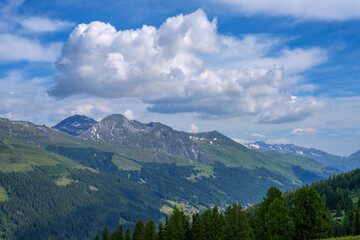 Alpenpanorama im Graubünden in der Schweiz