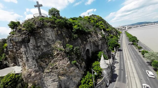 Budapest is a city of stunning contrasts, where the old and new, the grand and the humble, the sacred and the profane, all coexist in harmony. From the majestic Buda Castle to the vibrant Pest side