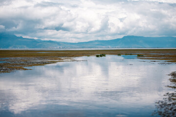 Fototapeta premium clouds over lake
