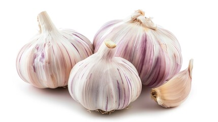 Obraz premium Garlic isolated on a white background