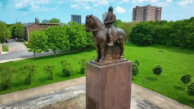 Drone Aerial of Masaryk Monument in Midway Plaisance Park in Chicago 4K