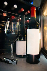 VINO TINTO Y PAISAJES