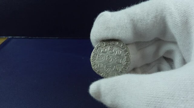 Portuguese Old Billion coin. Real 3 Libras e Meia, Reign of Dom Joao I