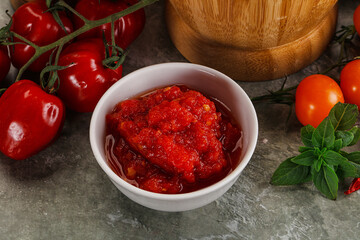 Fresh tomato puree pasta sauce