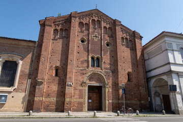 Fototapeta premium Pavia Santa Maria In Betlem church rural rock ancient