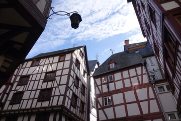 Obraz premium Fachwerkhaeuser in Bernkastel-Kues