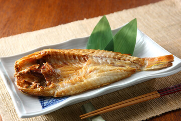焼いた甘鯛の干物