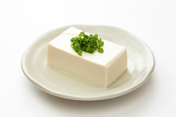 白背景に木綿豆腐