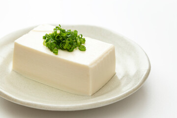 白背景に木綿豆腐