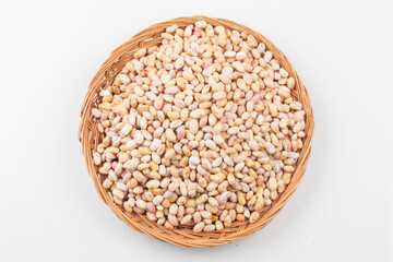  An annual herb from the legume family. The height is 60~100cm, and the leaves are alternate, three compound leaves, and have hairs.

