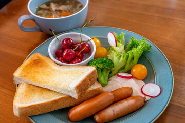バランスの取れた朝食
