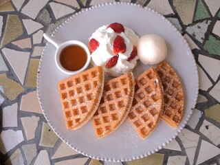 honey waffle and ice cream