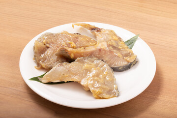 銀ひらす　西京漬け
