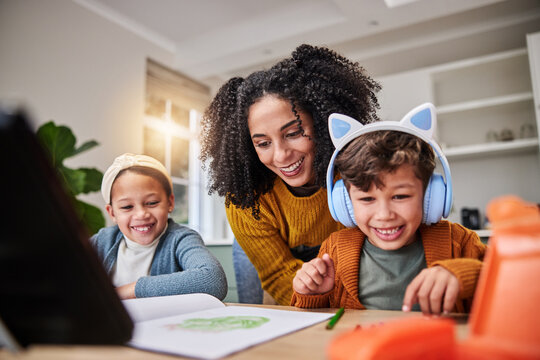 Homework, mother and children with smile, education and happiness with time together, relax and joy. Family, apartment and adhd with woman, kids and students with headphones, documents and learning