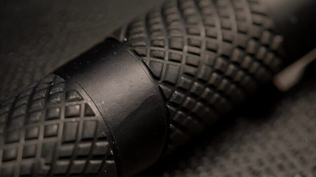 Zoomedin image of the rubber grip on the turning providing a comfortable and slipresistant hold for effortless opening.
