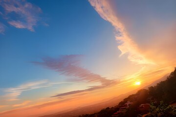 Fototapeta premium 美しくグラデーションする夕焼けの風景