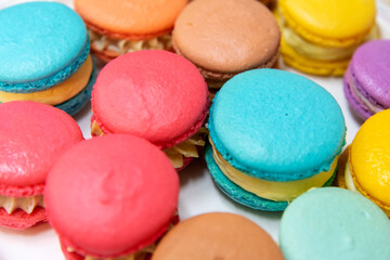 View of the macarons on the plate