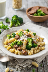 pasta with broccoli and cheese