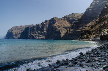 View of the ocean shore and Los Gigantes cliffs