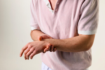 Rheumatoid arthritis causes pain and swelling of wrist. Numbness of arm caused by carpal syndrome....