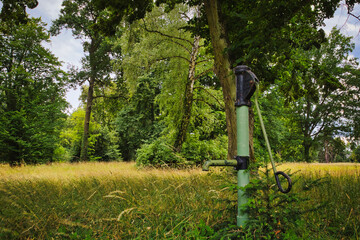 Wasserpumpe - Alt - Antik - Wasser - Landschaft - Natur 