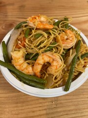 spaghetti with shrimps
