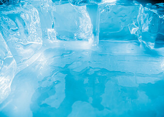 icecubes background,icecubes texture,icecubes wallpaper,ice helps to feel refreshed and cool water from the icecubes helps the water refresh your life and feel good.ice drinks for refreshment business