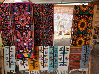 textile of zapotec in mexico