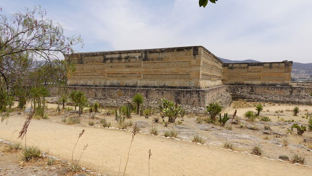 mitla in mexico