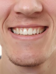 Obraz premium Person with toothbrush