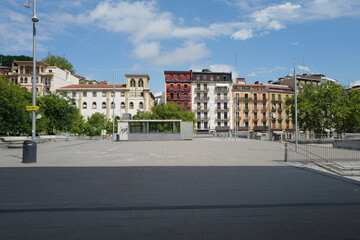 Naklejka premium Building in the downtown of san Sebastian, Spain