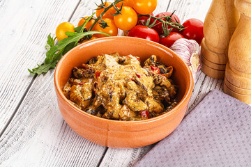 Roasted beef with cream sauce