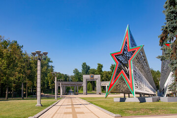 Triumphal arch in Victory Park, a memorial to the victory in the Great Patriotic War in Minsk,...