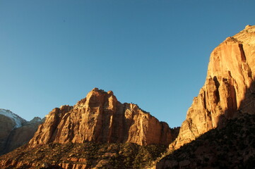 Experience the canyons and hiking paths of Zion National Park in Utah - a remote and desolate place where it is good to get away from it all