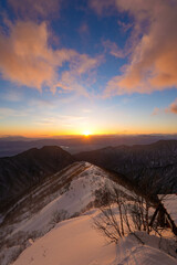 厳冬期 燕岳の日の出